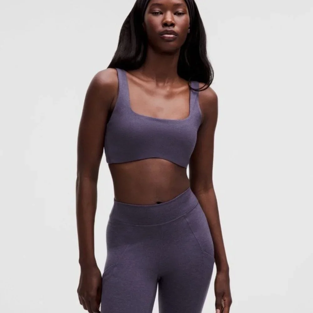 Lululemon Soft Sueded Light Support B/C Cup Purple Sports Bra - Picture 4 of 10